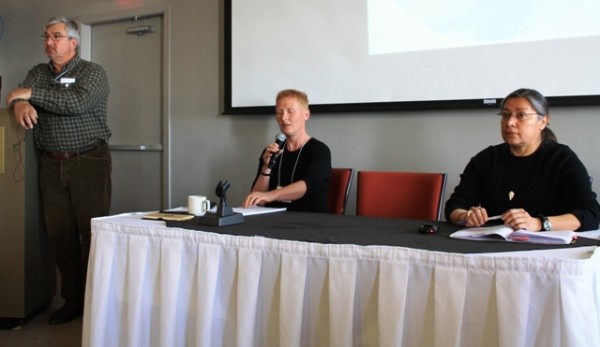 WWF’s Clive Tesar, Mette Frost, and Vicki Sahanatien answer questions about the Last Ice Area © WWF-Canada/ Riannon John