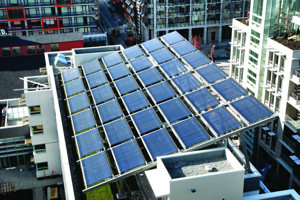 Net Zero-Energy Building, a solar hot water heater in Vancouver © City of Vancouver