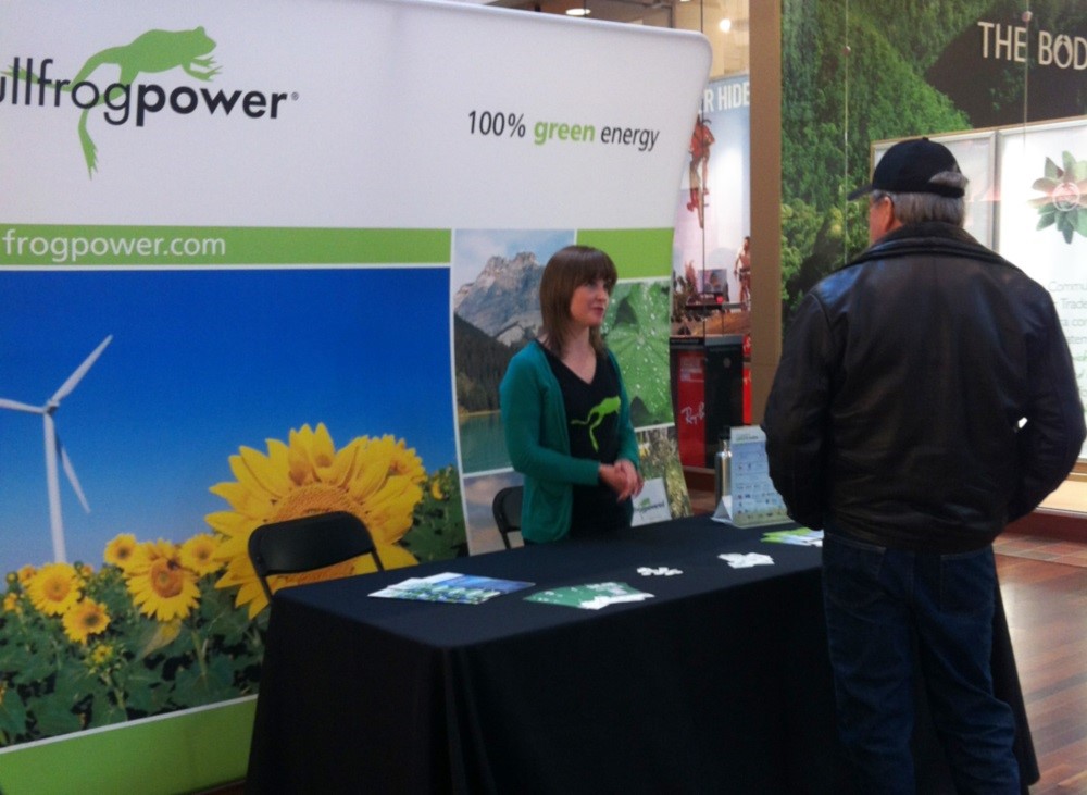 A Bullfrog Power booth at the 2013 Earth Hour event at CrossIron Mills in Airdrie, Alberta. © Bullfrog Power