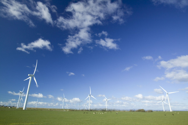 A windfarm in Workington, Cumbria, UK. © Global Warming Images / WWF-Canon