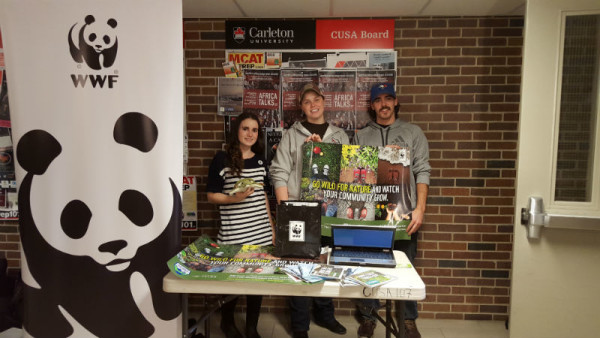 (From L-R) Carleton University students Brooklynn Lacelle, Katie Petrie, Harrison Briand going wild with WWF! © Kathy Nguyen / WWF-Canada