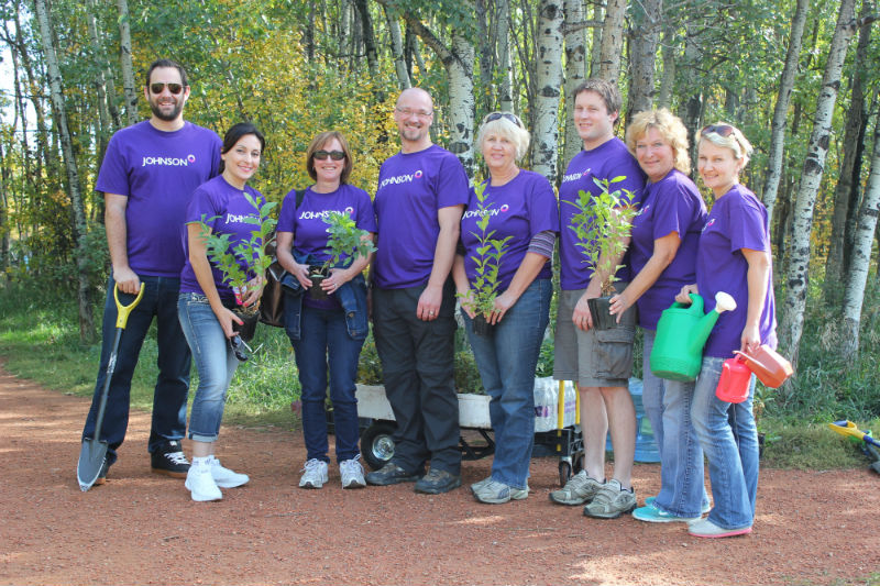 RSA employees from the Johnson Edmonton office on their annual tree planting day, September 2015. © RSA Canada