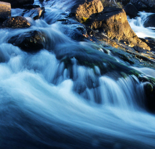 Water flowing in the Cameron River