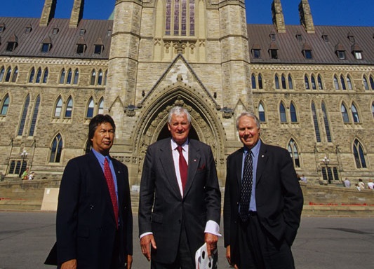 John Turner with Monte Hummel (right) and former NWT Premier Stephen Kakfwi (left)