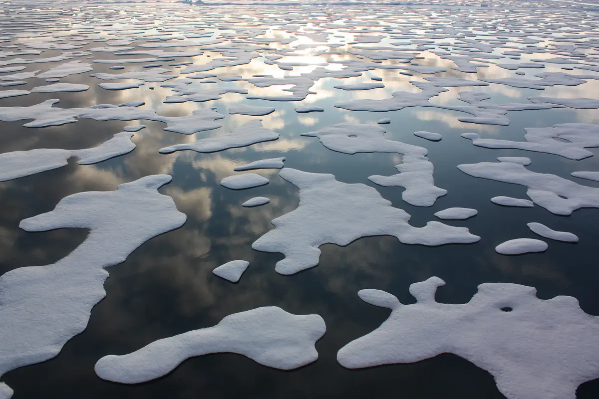 Melting sea ice in the Arctic Ocean 