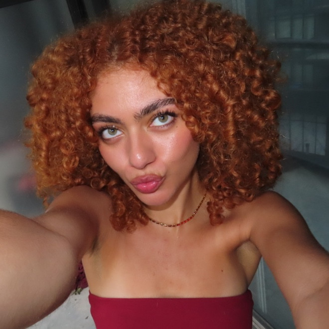 Ksenia Daniela Kharlamova selfie